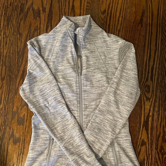 LULULEMON DEFINE WHITE & GRAY JACKET - Picture 2 of 3